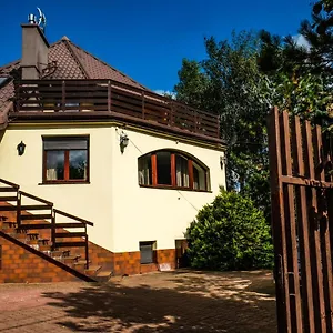 Pensjonat 37b, Warszawa